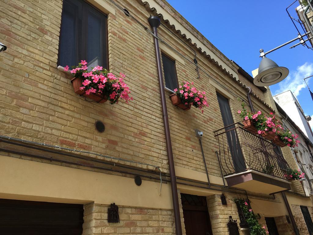 Guest House Dimora Fiorita Serracapriola Εξωτερικό φωτογραφία