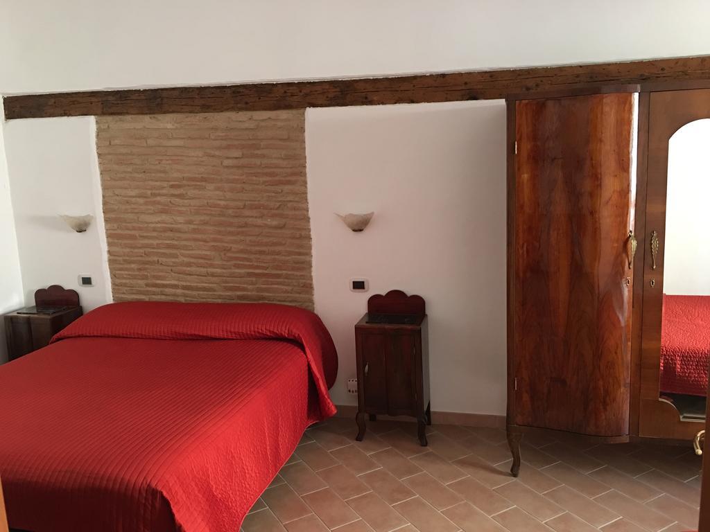 Guest House Dimora Fiorita Serracapriola Δωμάτιο φωτογραφία